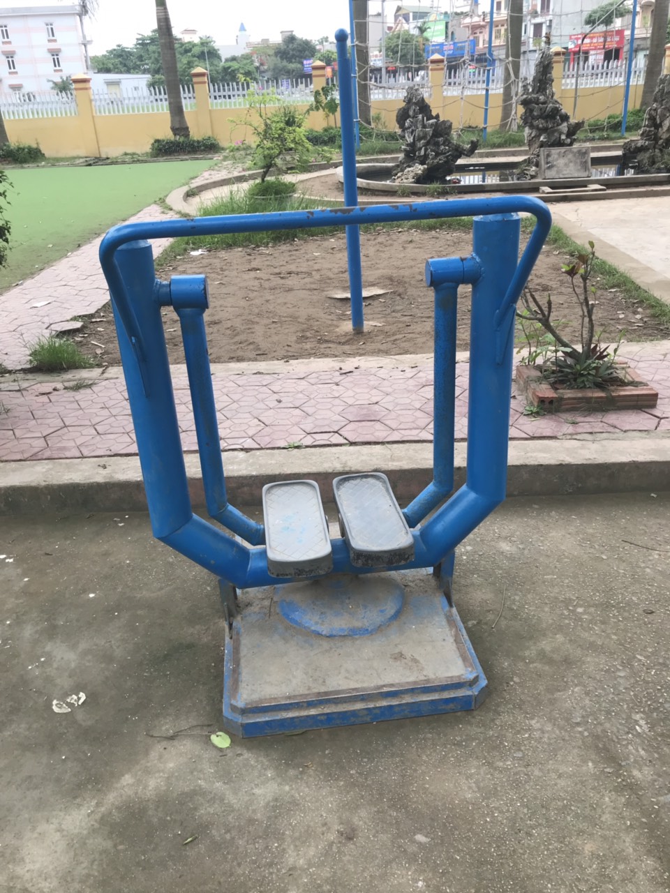 Thiết bị đi bộ đơn